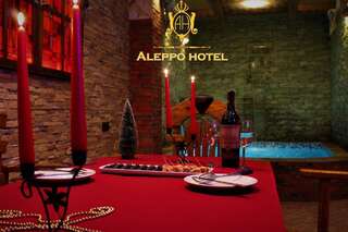 Отель Aleppo Hotel Ереван Двухместный номер с 1 кроватью или 2 отдельными кроватями, доступ в бассейн-3