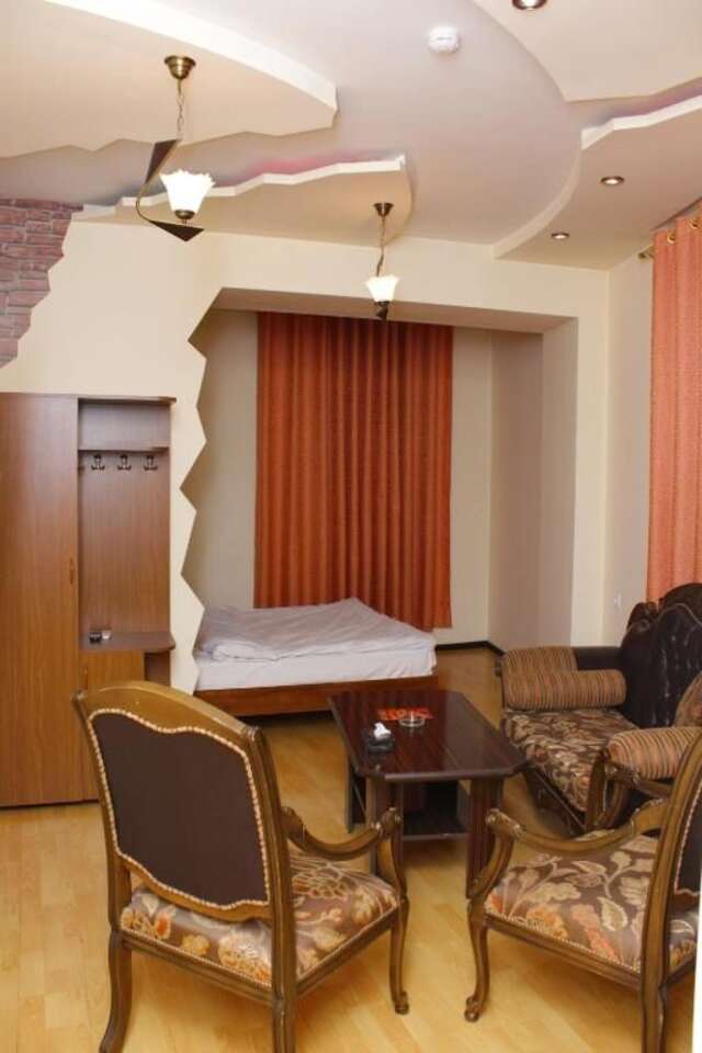 Отель Aleppo Hotel Ереван-48